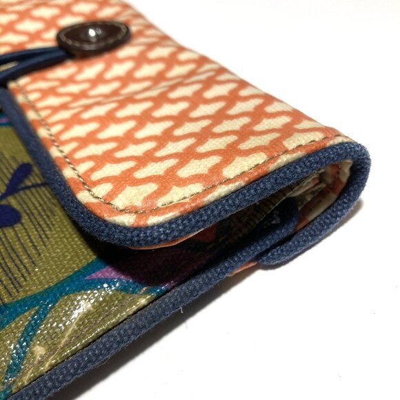 Fossil Key-Per Multi Pattern, Multi Color Envelope Clutch - Picture 7 of 10